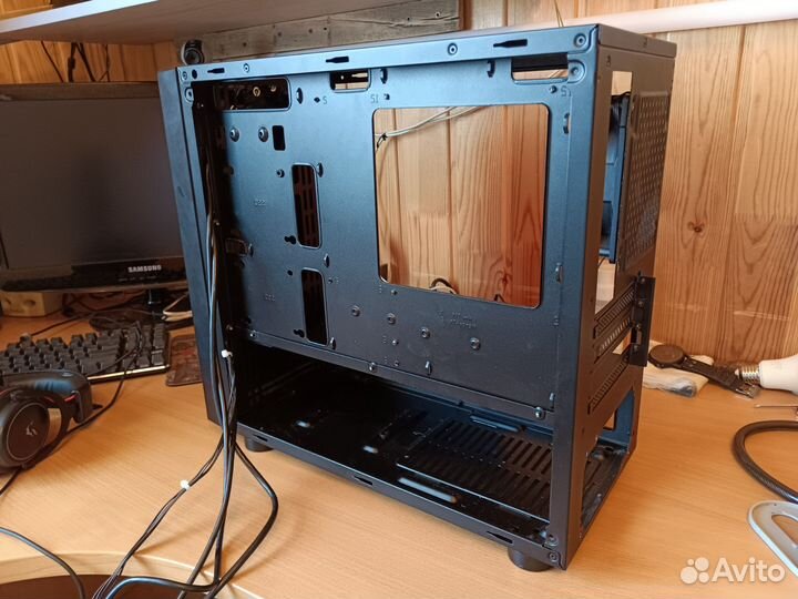 Корпус для пк thermaltake