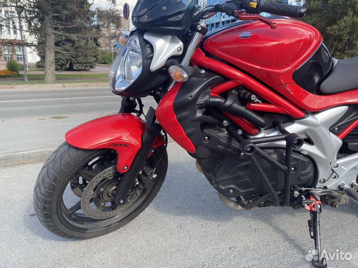 Suzuki SFV400 Gladius ABS