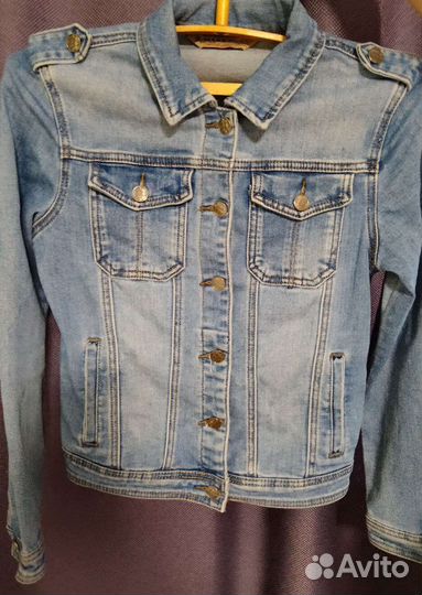 Джинсовая куртка