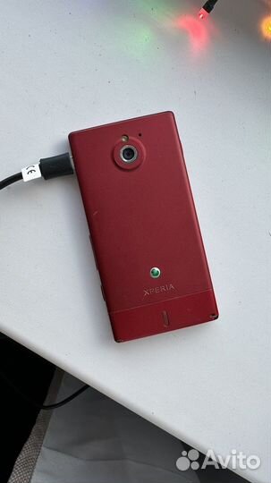 Телефон Sony Xperia Sola
