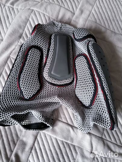 Защитные шорты Dainese XS