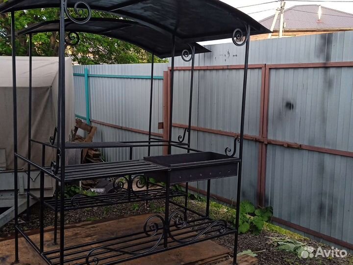 Мангал с крышей большой, и с печкой