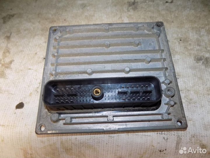 Блок управления двигателем Focus II 2008-2011