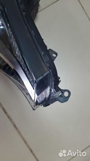 Фара передняя правая toyota rav 4 2017г Оригинал