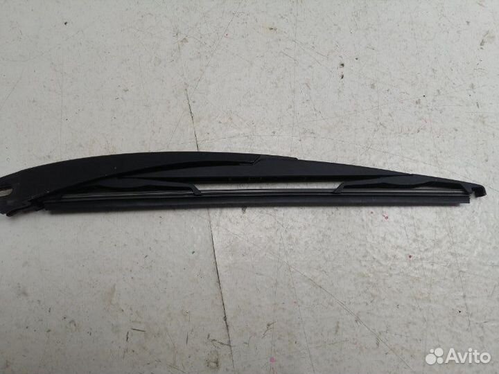 Поводок стеклоочистителя задний Renault Duster 1