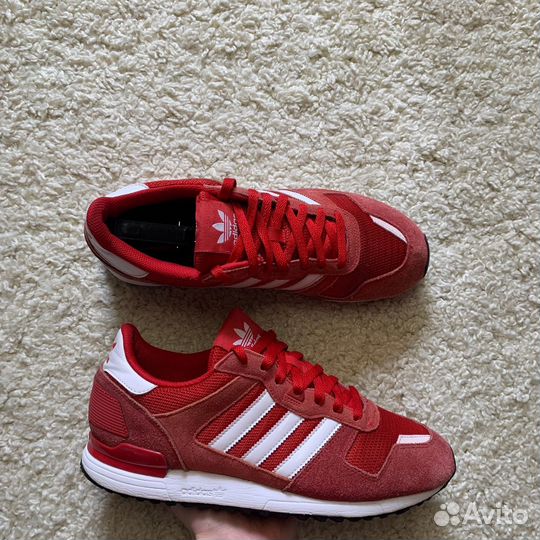 Кроссовки Adidas Originals ZX 700 Оригинал