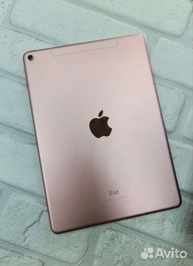 iPad Pro 9,7