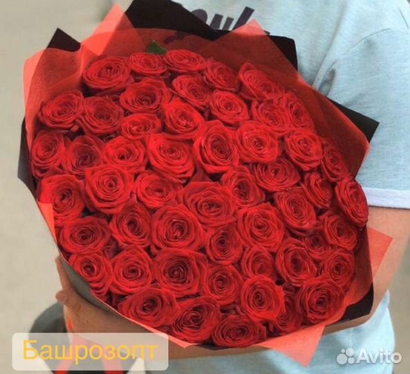 Букет из 51 розы 60см с офомлением