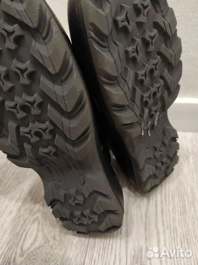 Ботинки новые кожаные летние 44