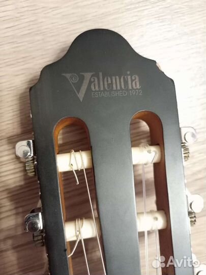 Гитара Valencia