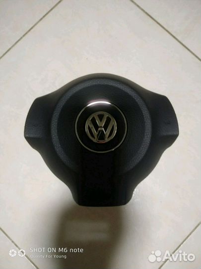 Подушка безопасности в руль