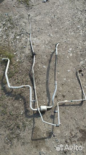 Трубки кондиционера рено Логан 1