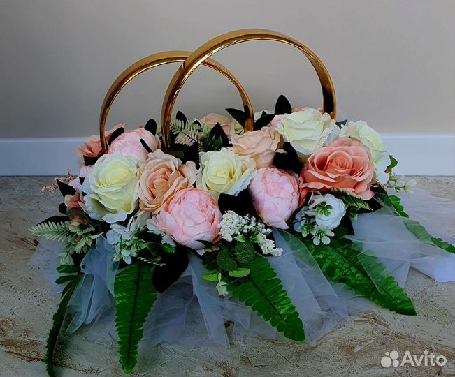 Свадебное украшение на машину (автомобиль)