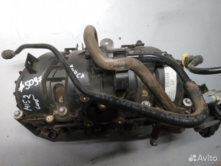 Коллектор впускной Opel Corsa