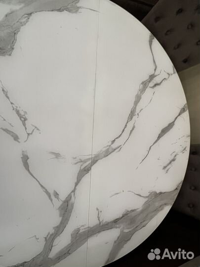 Стол обеденный diamond