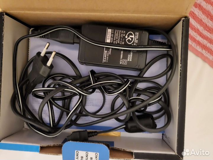 SonyCyber -shot камера оригинал. Япония