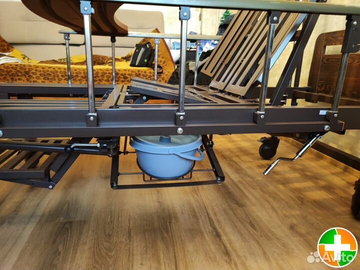 Кровать медицинская YG-5 (доставим в Сочи)