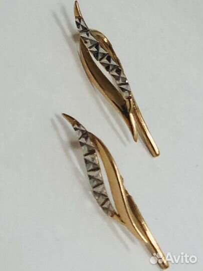 Золотые серьги