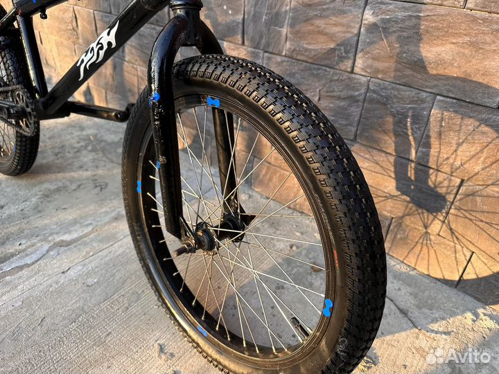 Трюковой велосипед бмх