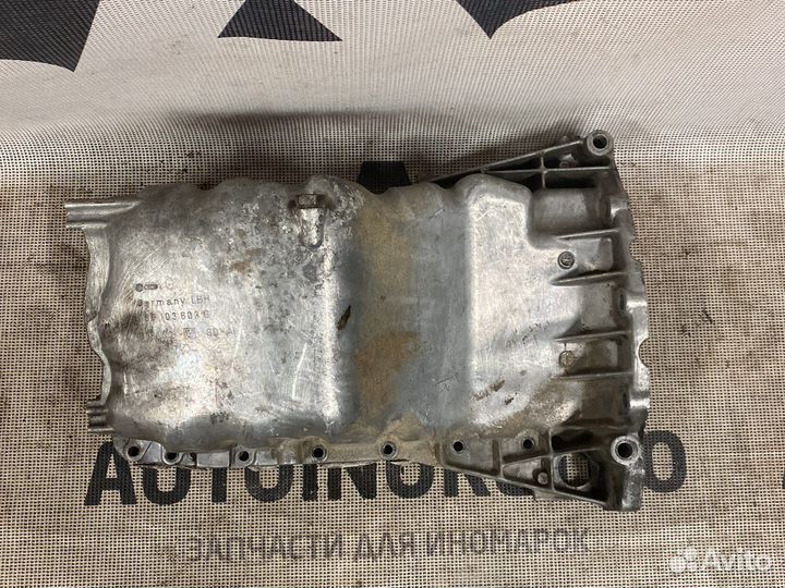 Масляный поддон Volkswagen Passat B5 06B103603C