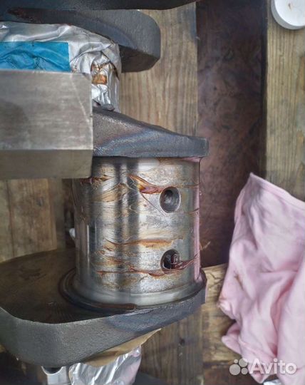 Коленвал Мицубиши 8DC9