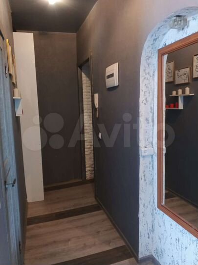 2-к. квартира, 46 м², 1/3 эт.