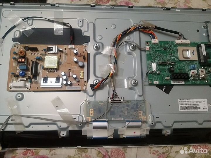 Philips 32pfs5605/60 на запчасти