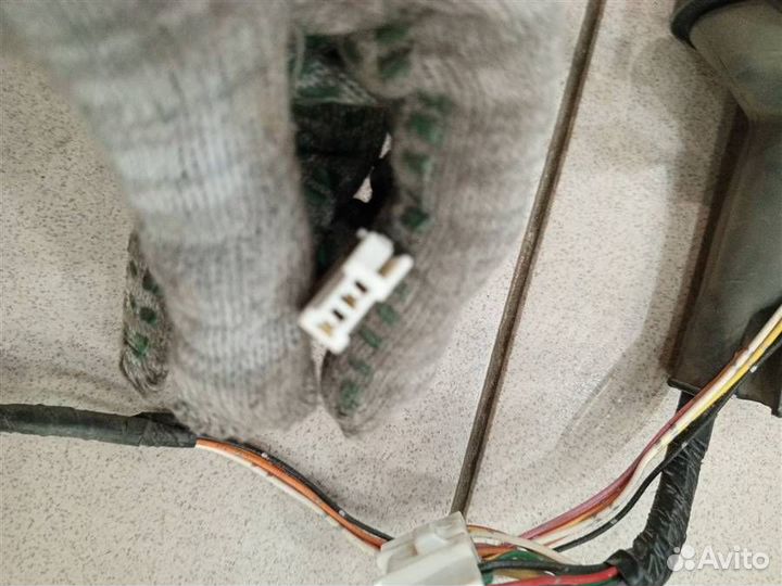 Проводка двери передней правой Mitsubishi Lancer