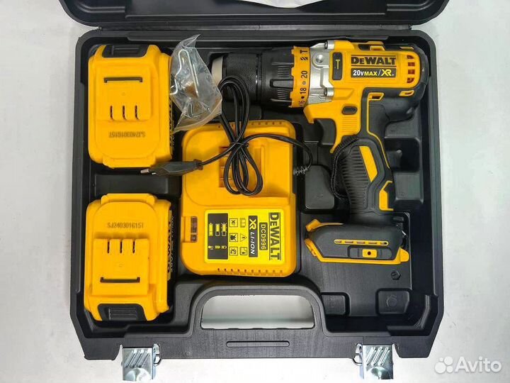 Шуруповерт dewalt dcd 996