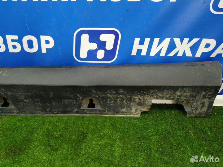 Накладка на порог (наружная) левая Mercedes Gle