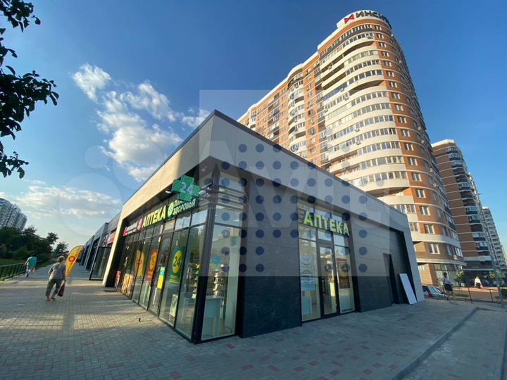 Коммерция 42 кв. м., первая линия, арендатор, стаб