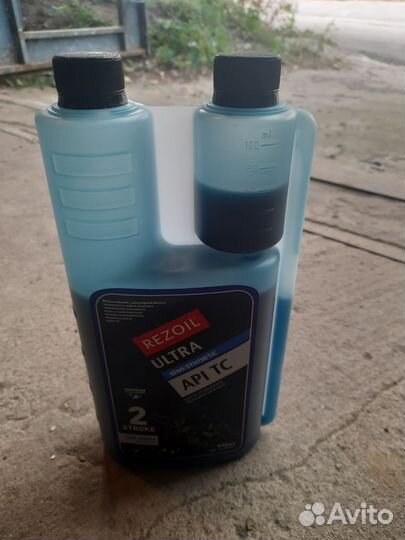 Масло для двухтактных двигателей