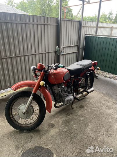 Мотоцикл днепр