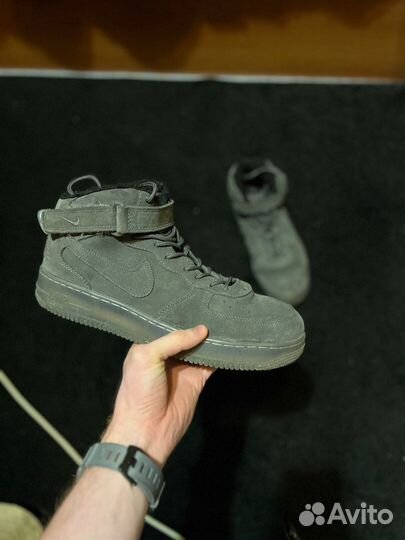 Зимние кроссовки Nike Air Force 1 High с мехом