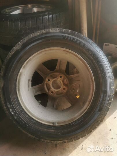 Dunlop Winter Maxx 19.5/65 R15