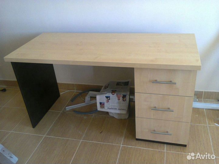 Столы для дома и офисов