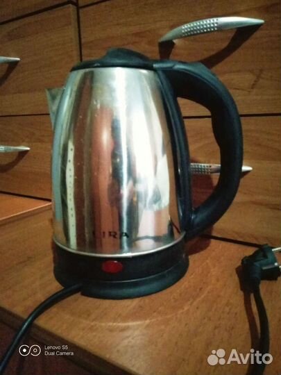 Чайник электрический бу