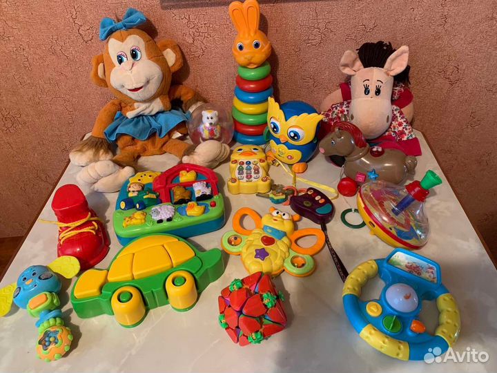 Развивающие игрушки пакетом