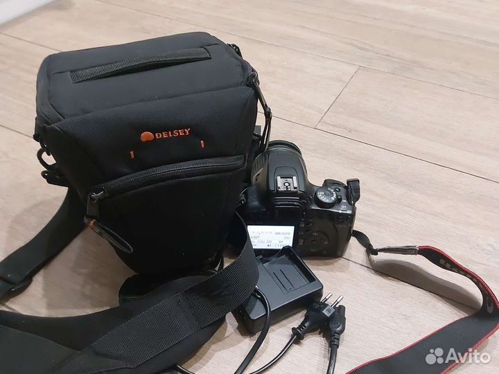 Зеркальный фотоаппарат canon