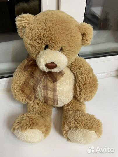 Плюшевый медведь