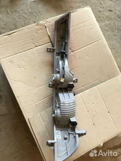 Фонарь задний в бампер левый Kia Sportage 2010-201