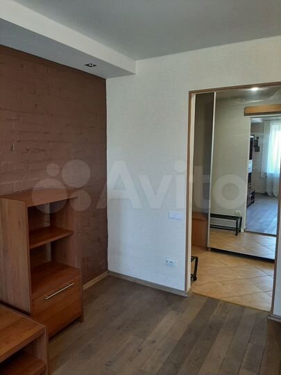 2-к. квартира, 57 м², 6/6 эт.