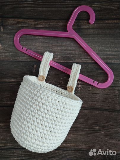 Корзина вязаная подвесная