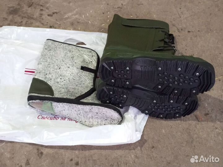 Бахилы рыбацкие шипованные пвх