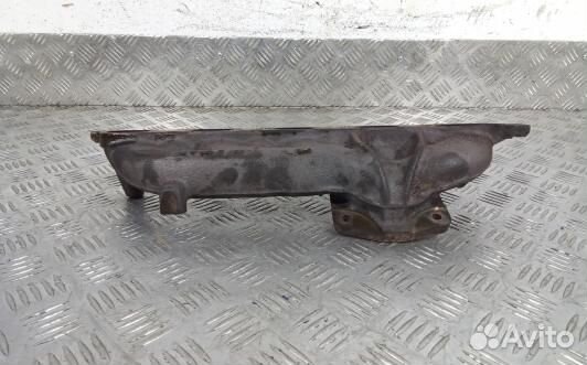 Выпускной коллектор бензиновый volvo S60 1 (NBE09C