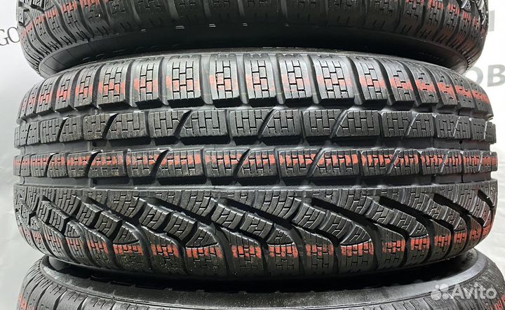 Pirelli Winter Sottozero 210 Serie II 225/60 R17