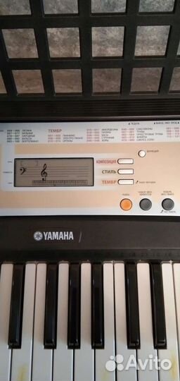 Синтезатор yamaha psrR200