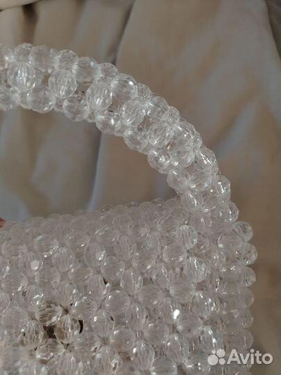 Сумка из прозрачных бусин ручной работы