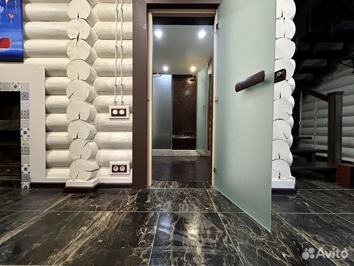 Русская баня на дровах с бассейном