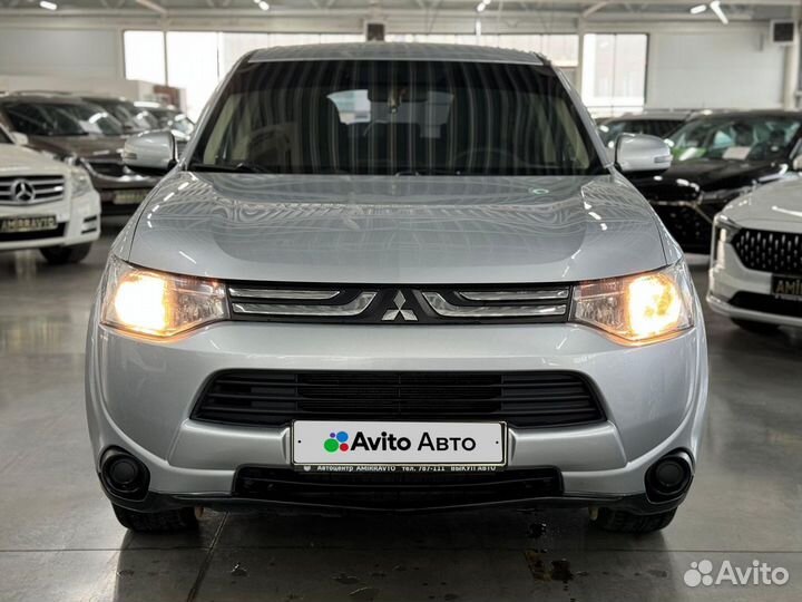 Mitsubishi Outlander 2.0 CVT, 2012, 178 000 км